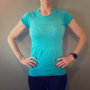 Lululemon Swiftly Tech Short Sleeved Crew